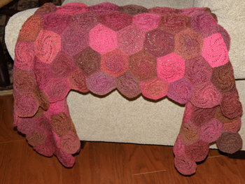 Swirl Shawl in Reds