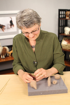 Sharon_Needlefelting_9705_m.jpg